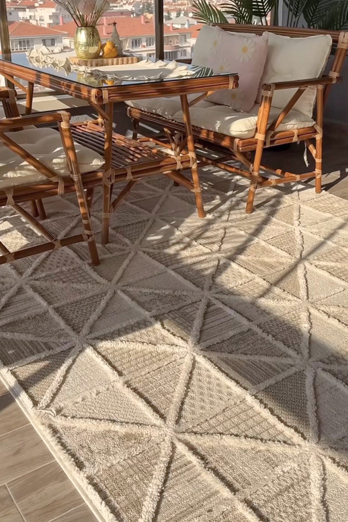 Step 2201 Krem Etnik Desenli Salon Halısı Kesme Halı — ortam görseli 2