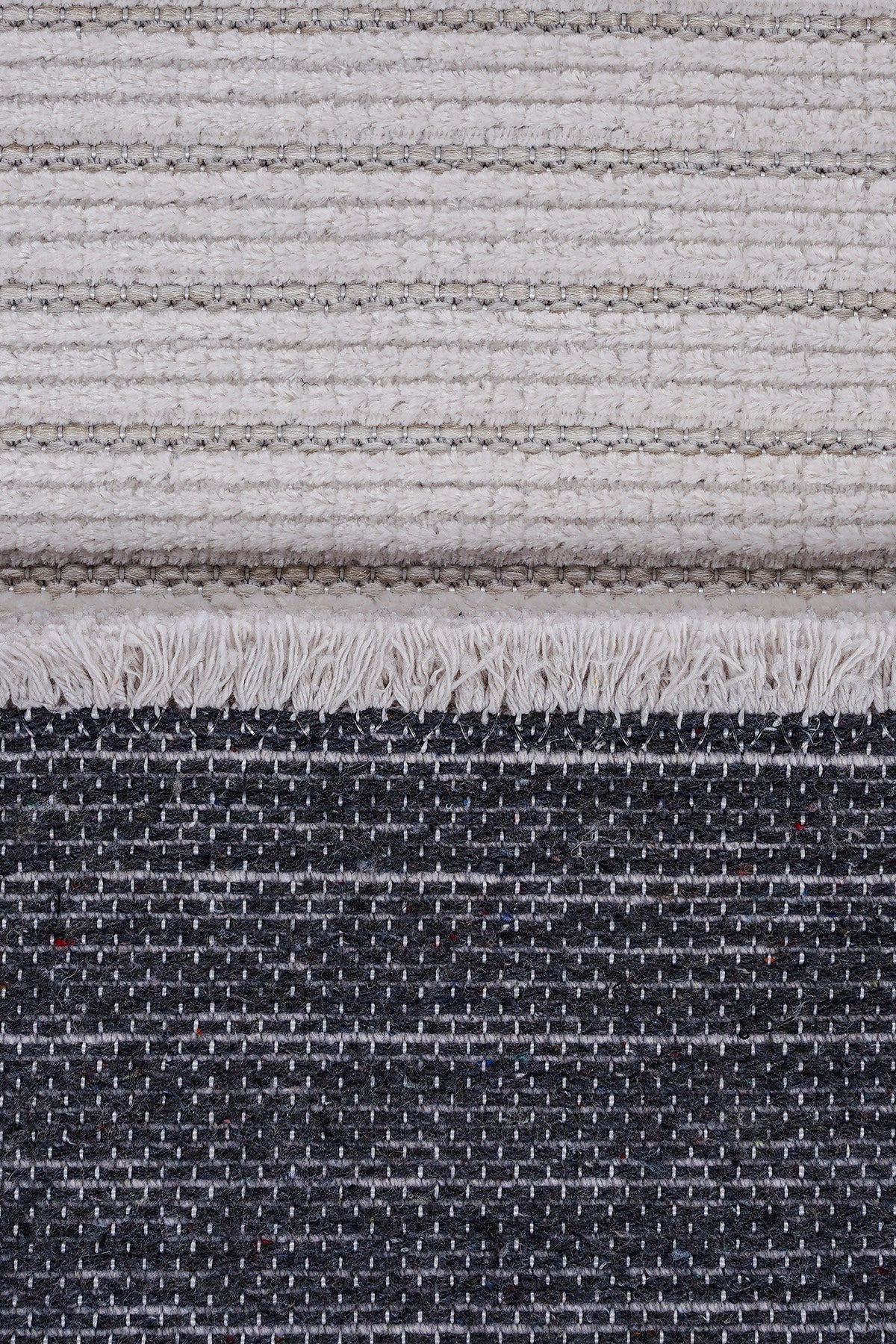 Ravi 1701A Beyaz Kaymaz Taban Yıkanabilir Yumuşak Dokulu Kilim — detay 6
