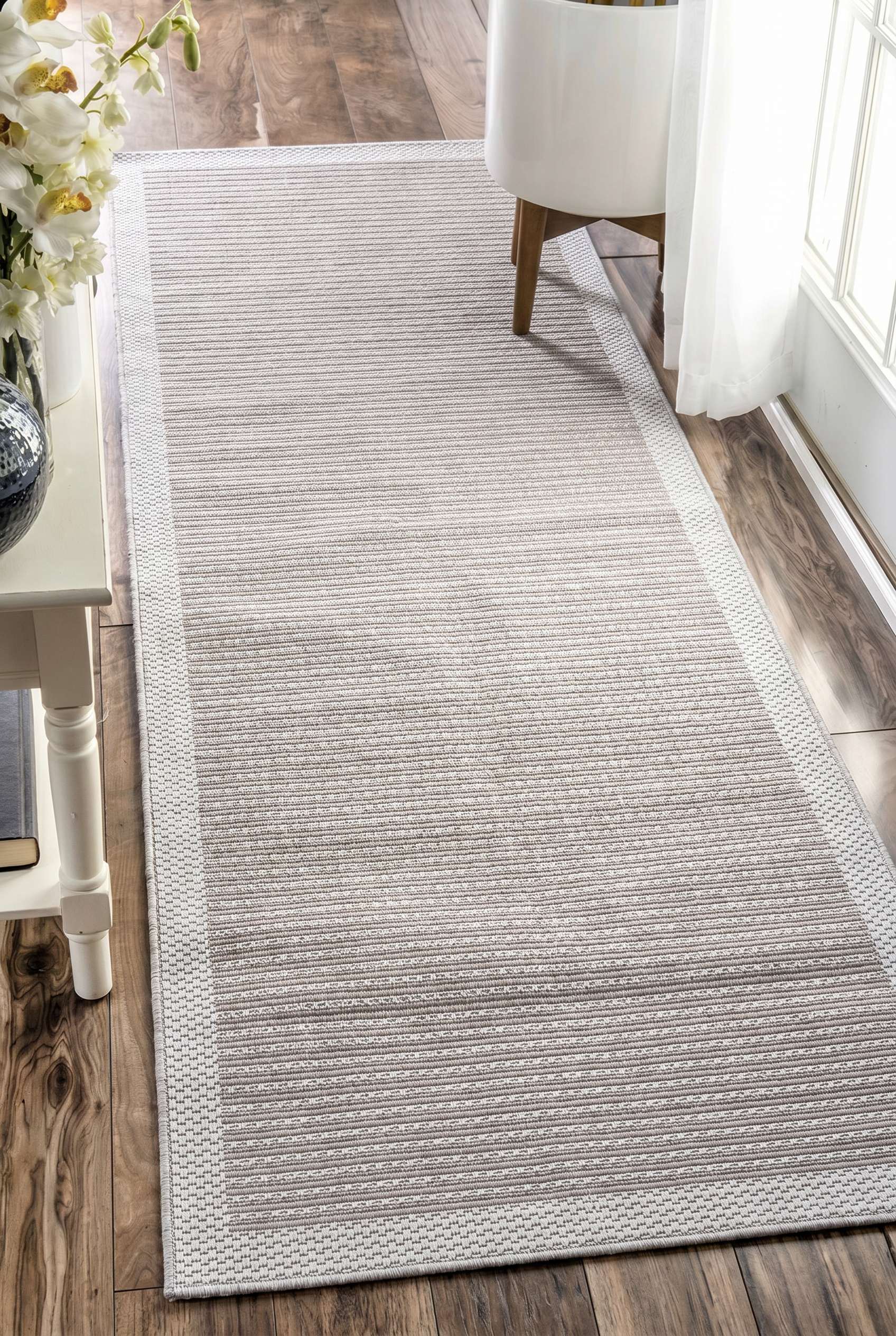 Lora 3211 Kaymaz Taban Bordürlü Sisal Halı — ortam görseli