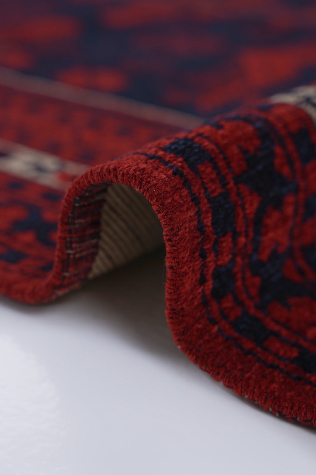 Mira Afgan 4 Kaymaz Tabanlı Yıkanabilir Klasik Kilim — detay 4