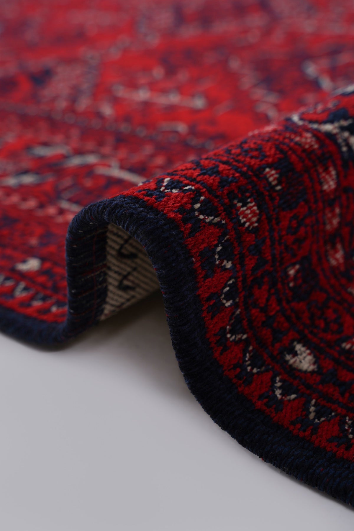 Mira Afgan 7 Kaymaz Tabanlı Yıkanabilir Klasik Kilim — detay 4