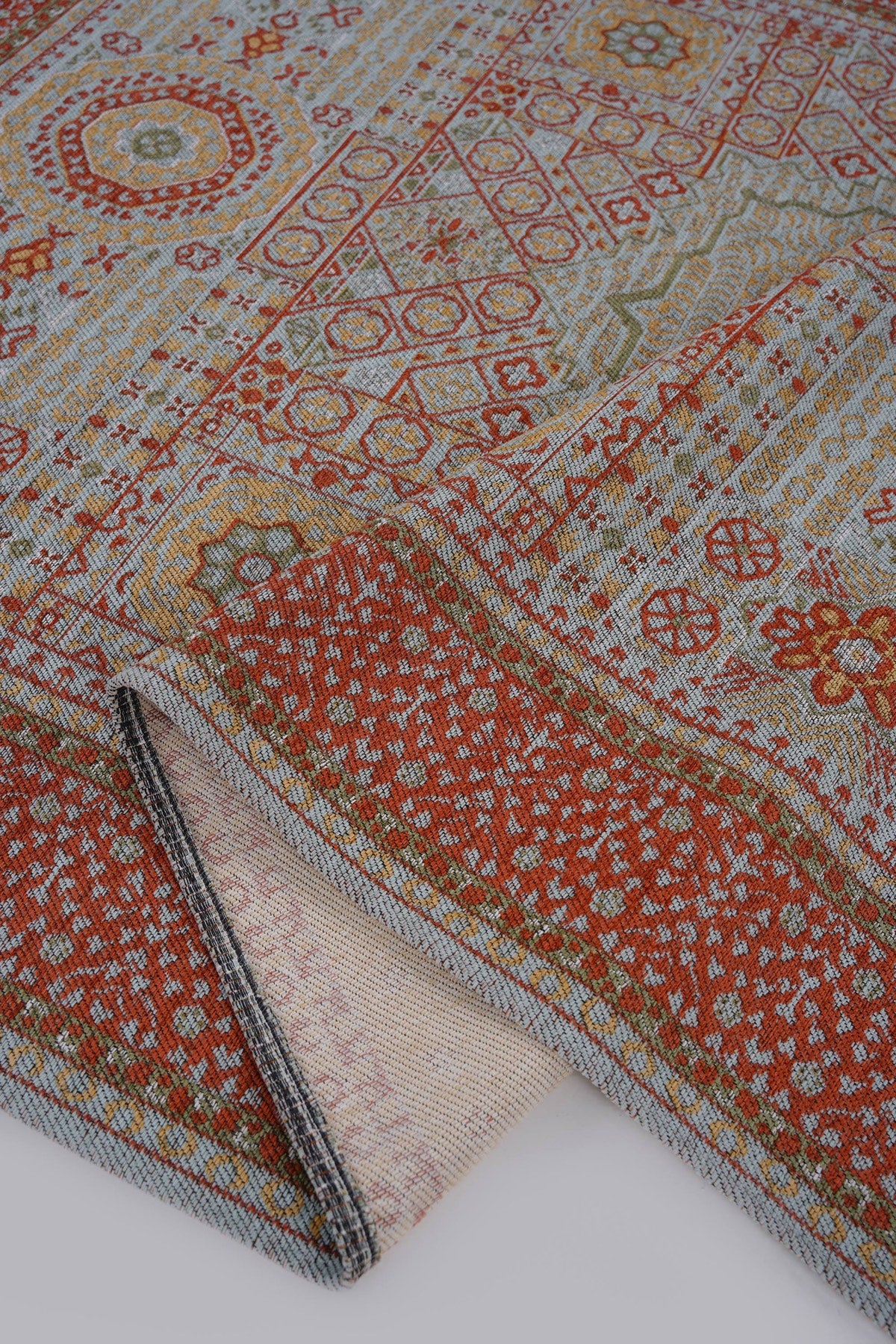 Mira Memlük V11 Kaymaz Tabanlı Yıkanabilir Klasik Kilim — detay 2