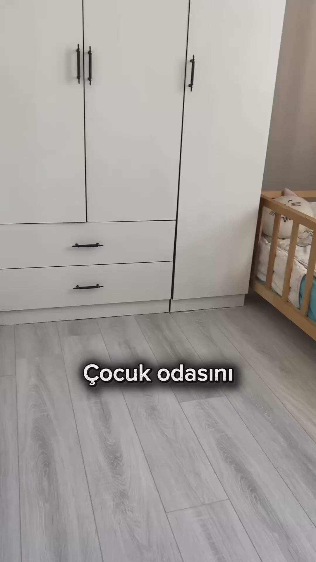 Videoyu yükle: Naar Halı tanıtım videosu - Minidream 1113A Yumuşak Dokulu Çocuk Halısı - Krem