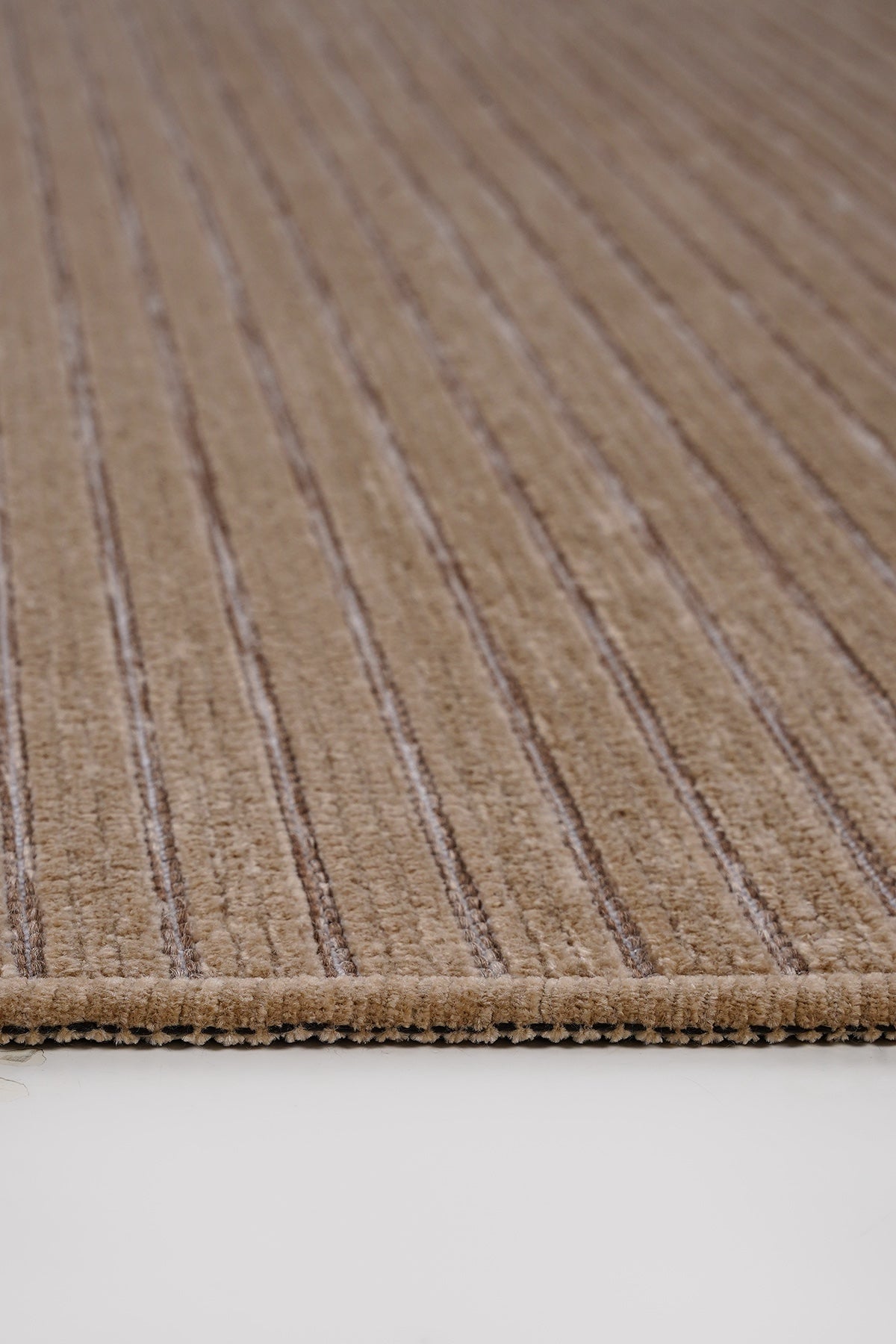 Ravi 1704A Bej Kaymaz Taban Yıkanabilir Yumuşak Dokulu Kilim — detay 1