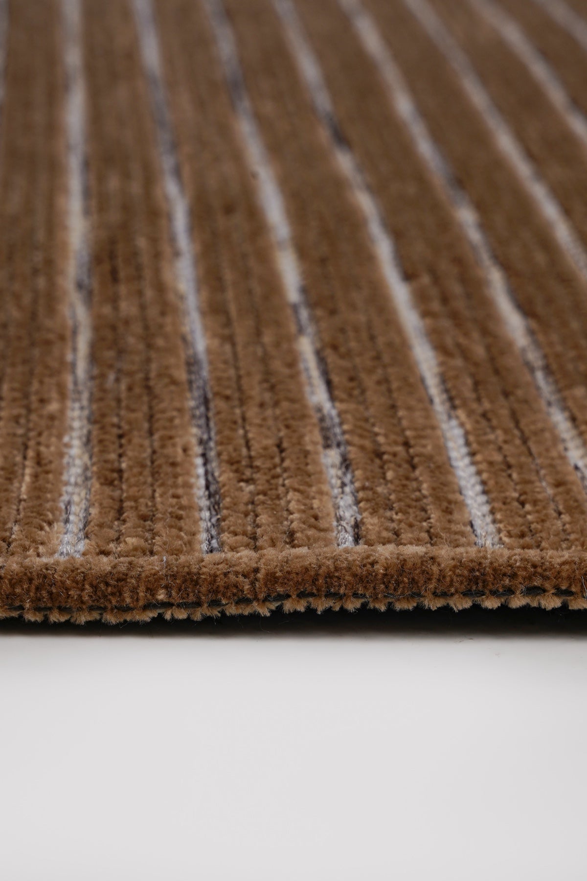 Ravi 1705A Vizon Kaymaz Taban Yıkanabilir Yumuşak Dokulu Kilim — detay 1