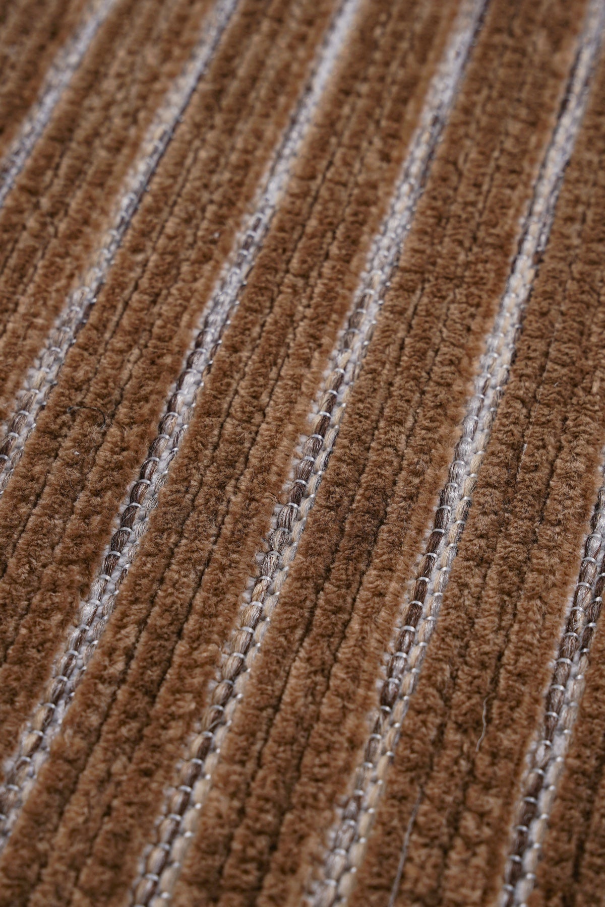 Ravi 1705A Vizon Kaymaz Taban Yıkanabilir Yumuşak Dokulu Kilim — detay 4